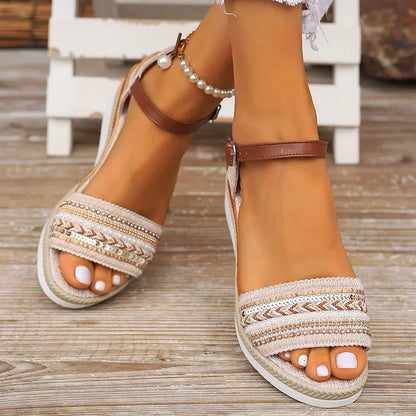 Sandalias con cuña ligeras.